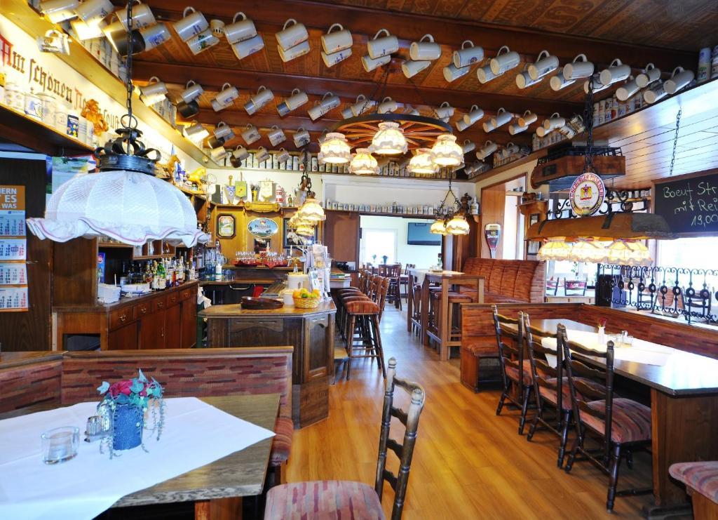 Akzent Hotel Cordes & Restaurant Am Rosengarten Sottorf Bagian luar foto