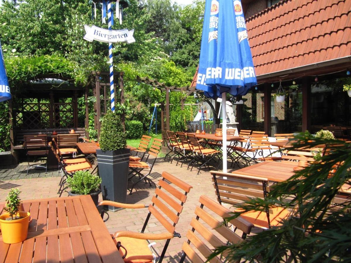 Akzent Hotel Cordes & Restaurant Am Rosengarten Sottorf Bagian luar foto